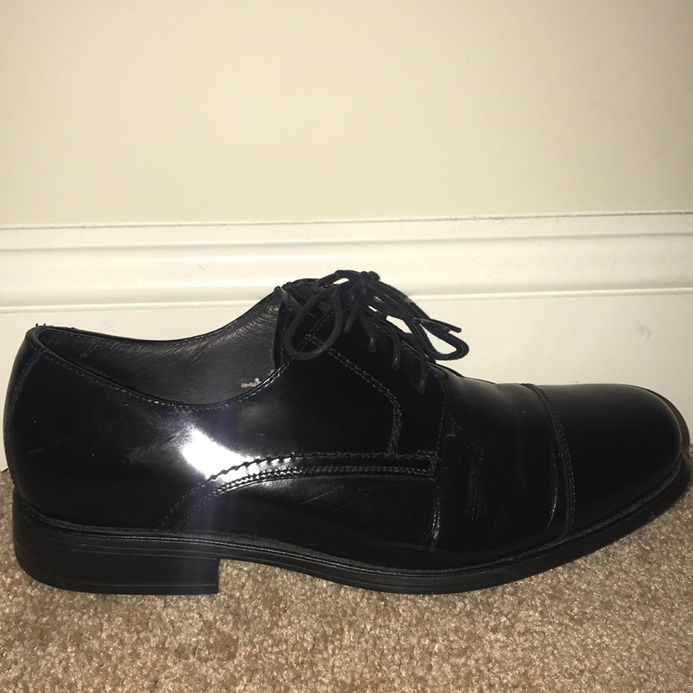 Johnston and Murphy dress shoes